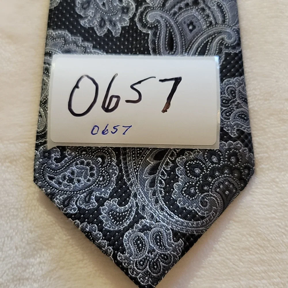 Stafford‎ Necktie Mens One Size Black Silver Paisley Classic Formal Everyday 365